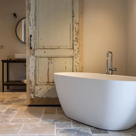 Casale Oleo Farm stay *