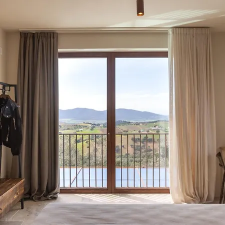 Casale Oleo Farm stay *